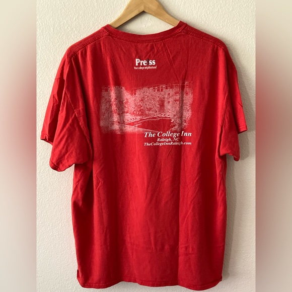 Raleigh - The College Inn T Shirt - Size XL - Picture 3 of 5